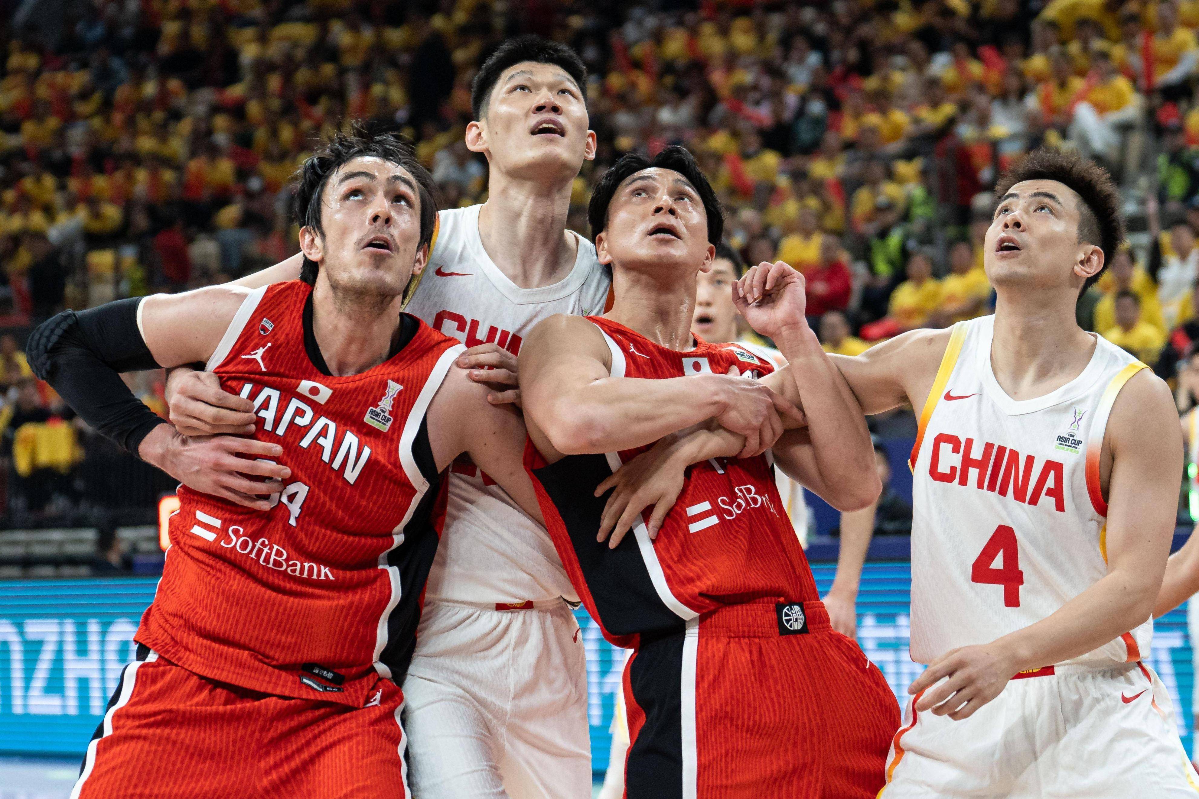 亚洲杯赛事精彩瞬间盘点,年度回顾震撼登场的简单介绍 亚洲杯赛事精彩瞬间盘点,年度回顾震撼登场的简单介绍