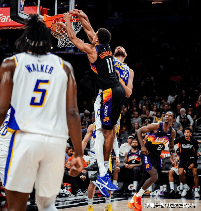 包含太阳险胜四川队，布克统治全场的词条