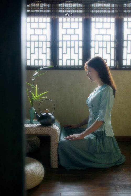 跨界热战，当深圳队末节浇灭热火，利拉德欧冠接管定义巨星时刻