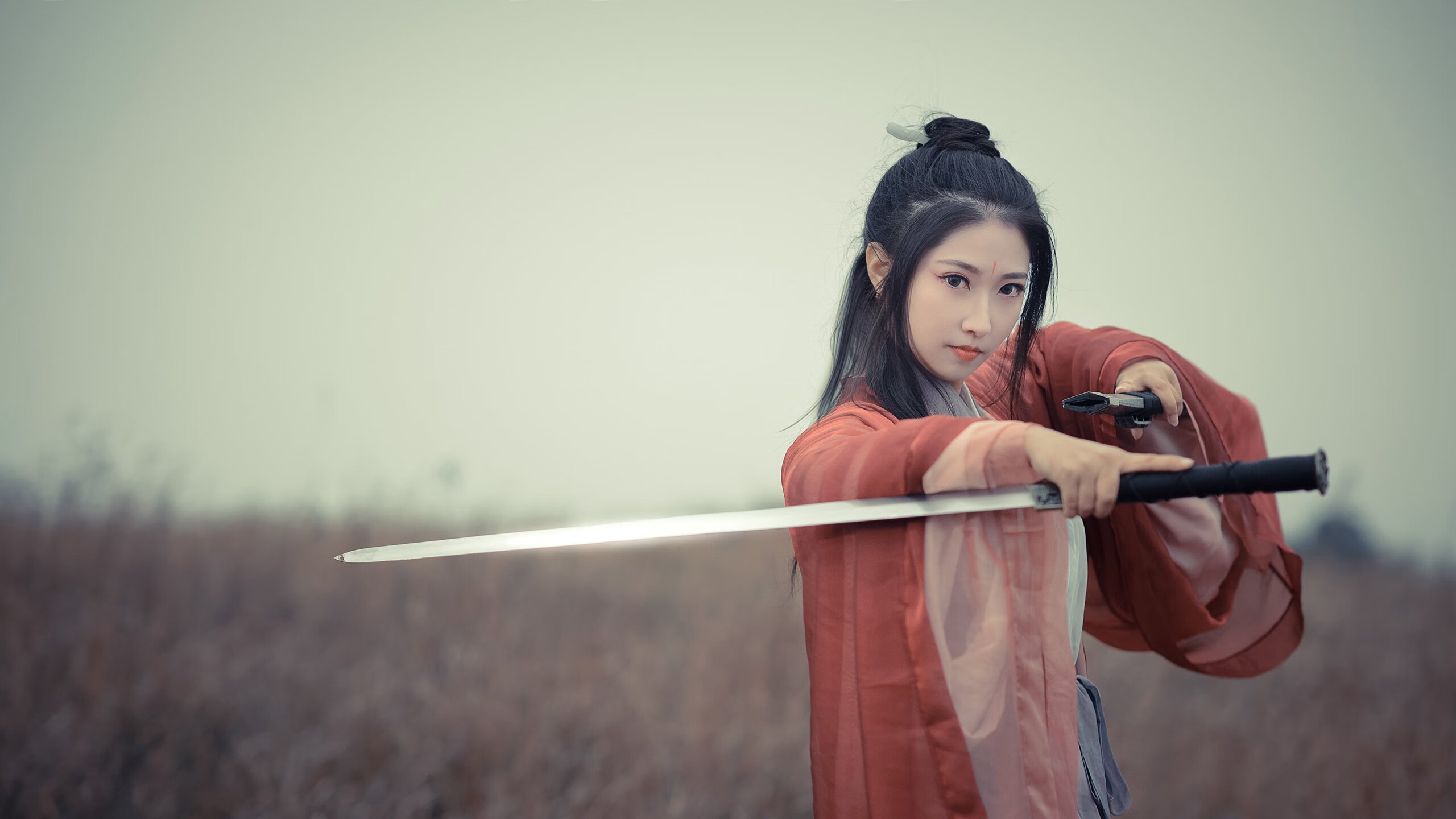 布克不在菲尼克斯，当裁判的哨声成为比赛第七人